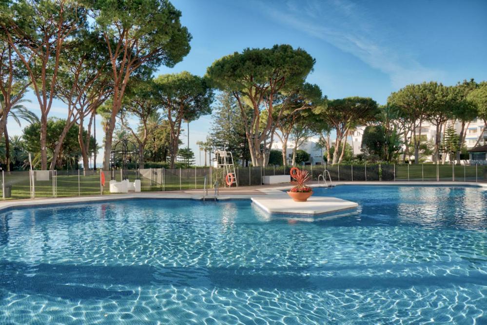 Апартаменты Playas Del Duque, Puerto Banus, Golf .Playa Y Compras Марбелья Экстерьер фото